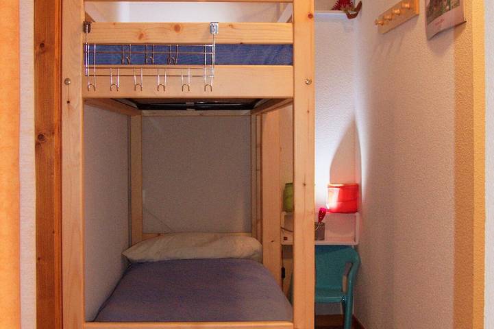 Gîte pour 5 personnes, avec terrasse à Thollon-les-Mémises - 3