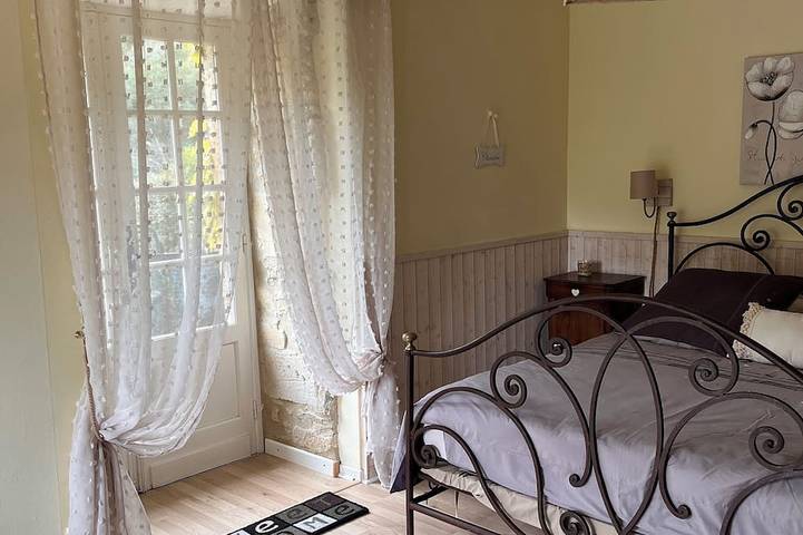 Gîte pour 4 personnes, avec jardin, animaux acceptés à Castelnaud-la-Chapelle - 3