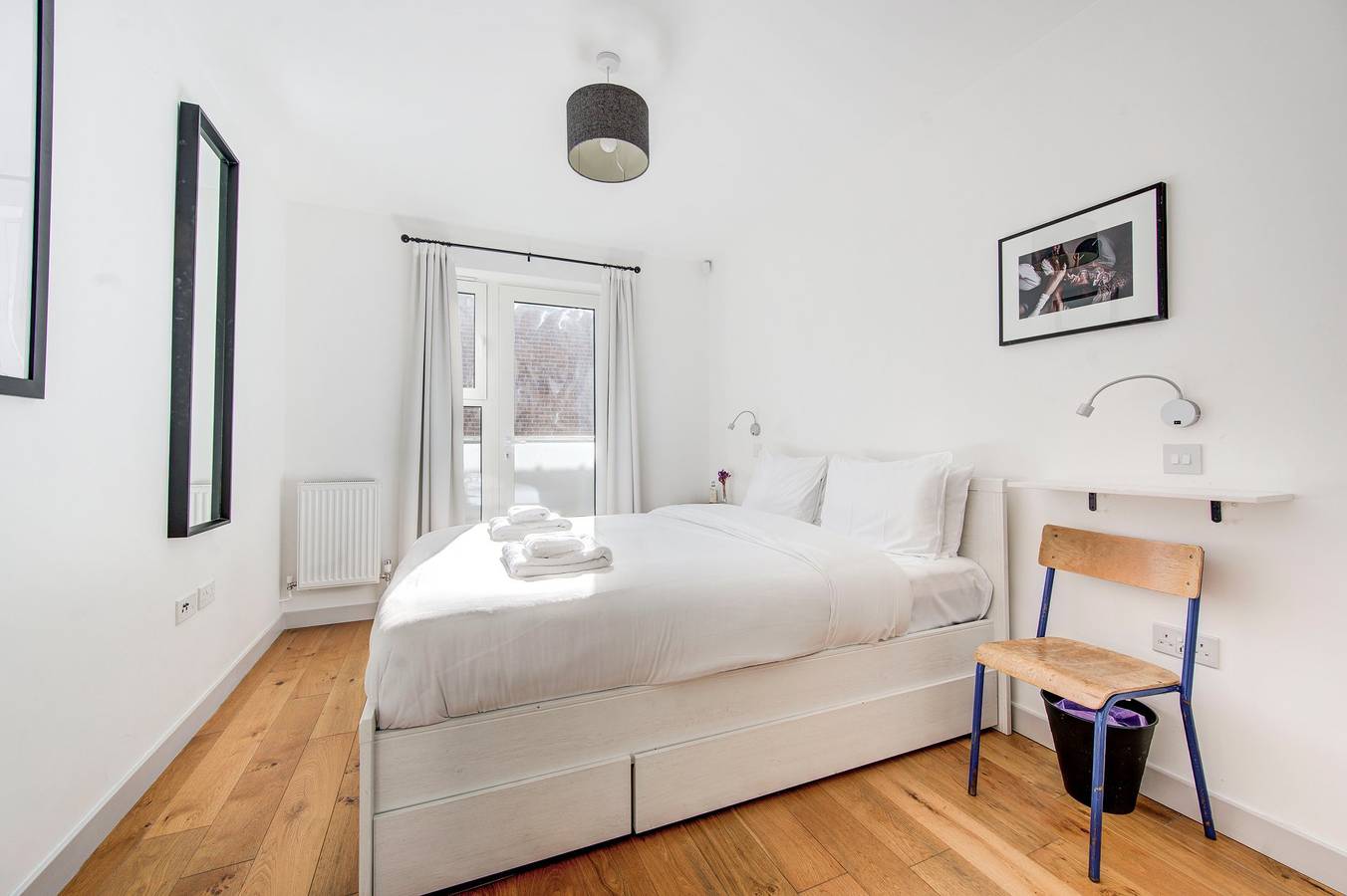 Ganze Wohnung, Ferienwohnung für 4 Personen mit Balkon in Hackney, London