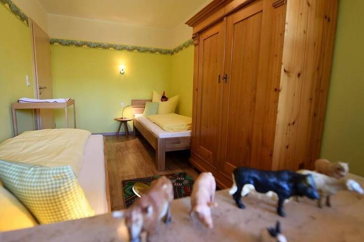 Ganze Wohnung, Ferienwohnung mit eigener überdachter Terrasse in Altmühlsee, Gunzenhausen