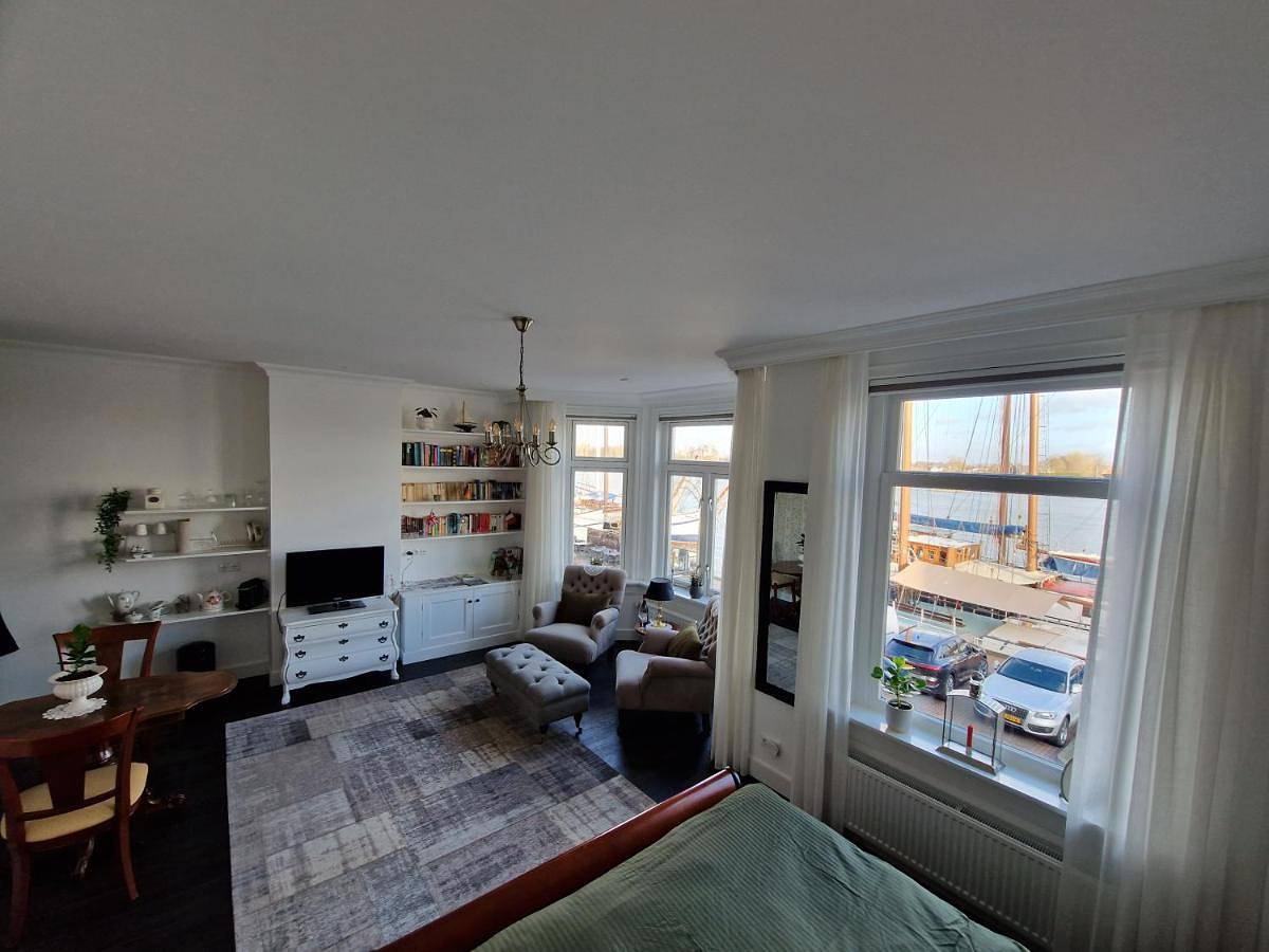 Double Room with Private Bathroom in Kampen, IJssel