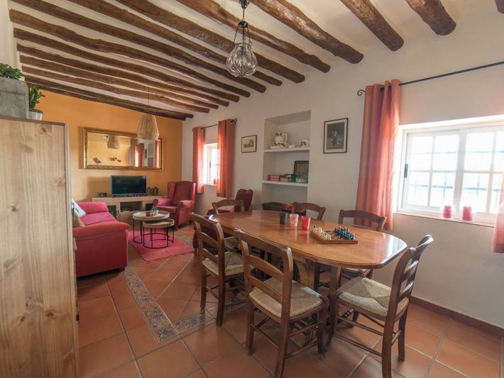 Location de vacances pour 4 personnes, avec jardin ainsi que terrasse et piscine à Dúrcal - 3