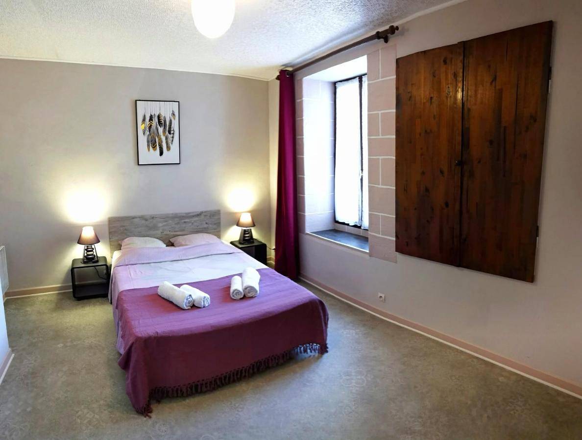 Appartement entier, One-Bedroom Apartment in Pau, Béarn