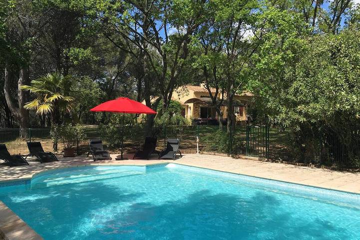 Maison de vacances pour 10 personnes, avec jardin à Lauris