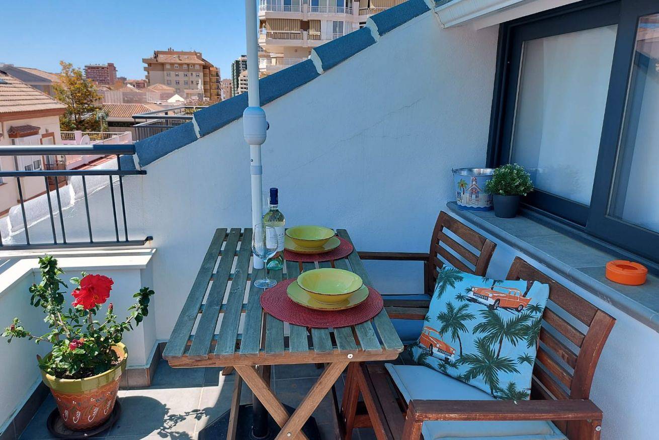 Ganze Wohnung, Family Apartment with Terrace in Fuengirola Zentrum, Fuengirola
