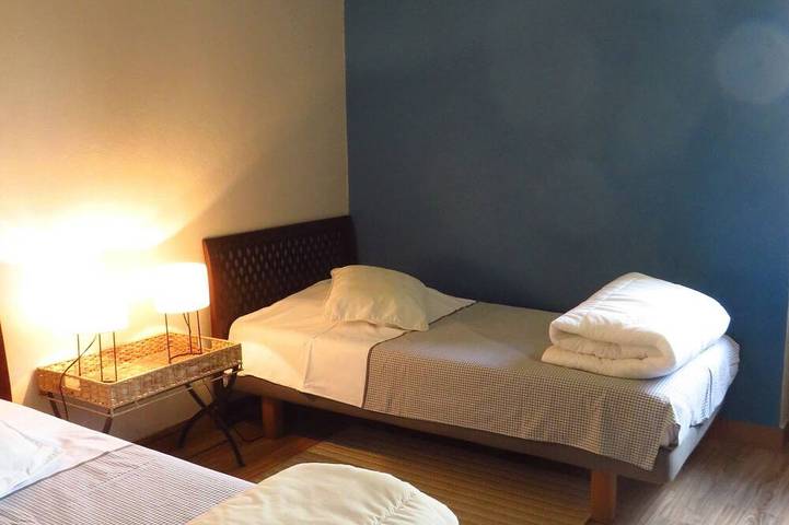 Gîte pour 9 personnes, avec piscine et jardin à Boyer - 3