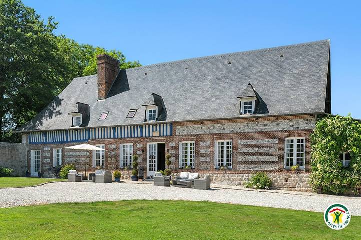 Chambre d’hôte pour 6 personnes, avec Terrasse ainsi que Jardin et Vue à Doudeville