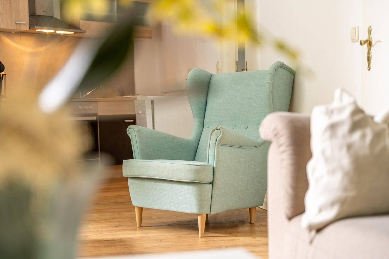 Gemütliches Ferienhaus in ruhiger, idylischer Lage am Hang und See mit Kamin in Schwarz, Mecklenburgische Seenplatte