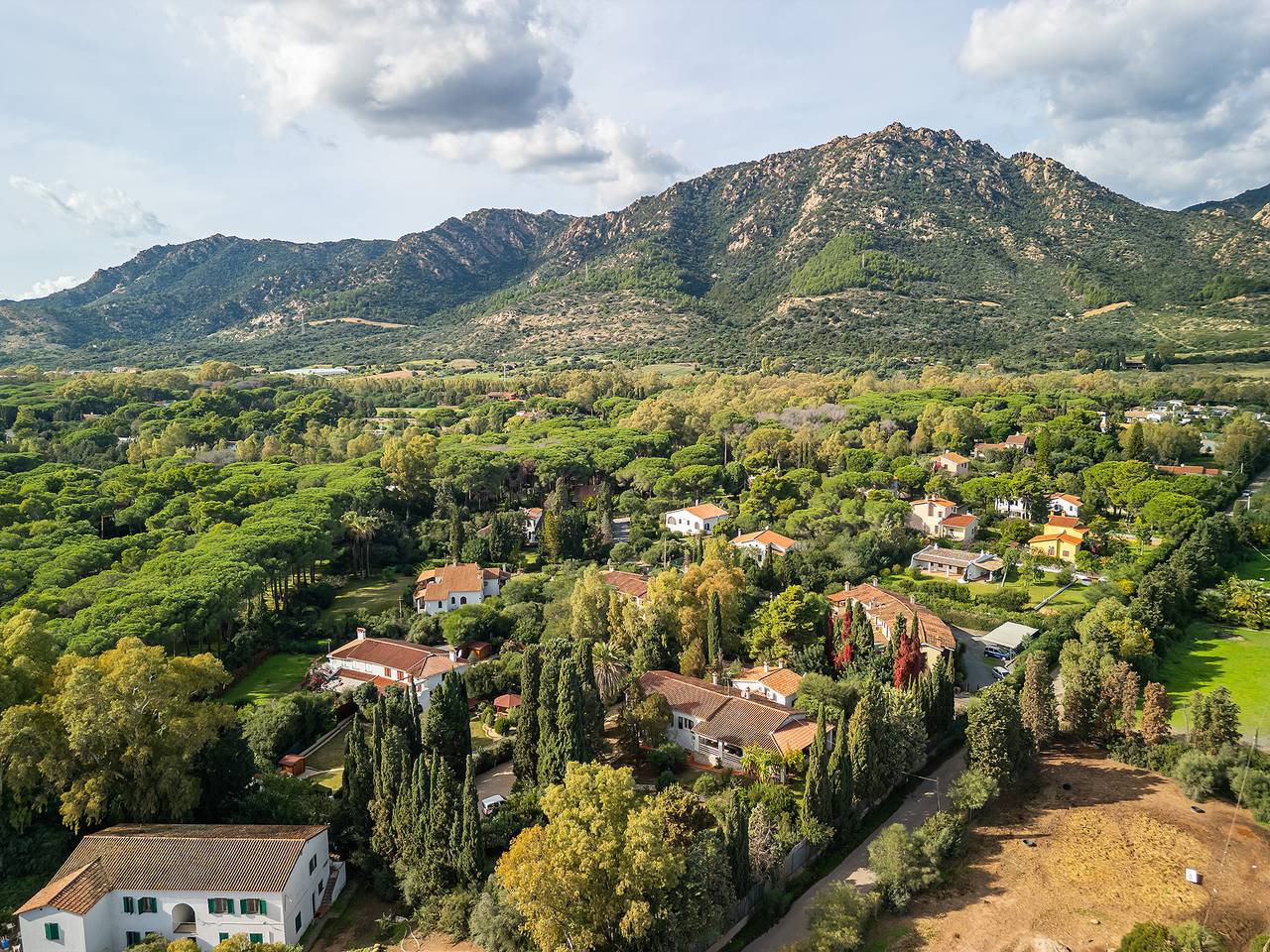 Luxury Villa Flaminia, 50 mt from the beach in Santa Margherita di Pula, Pula und Umgebung