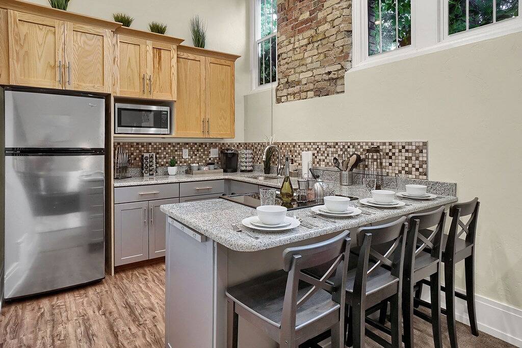 Ganze Wohnung, Innenstadt von Provo | Kingsize-Bett | 300 Mbit / s Wifi | 50 \"4Ktv | Walk Score 90 in Provo, Utah Lake