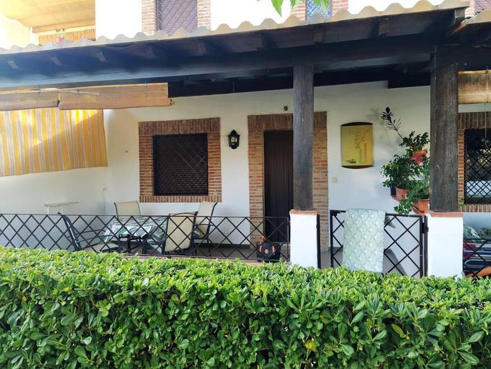 Casa rural para 6 personas, con piscina además de jardín y vistas en Luque - 2