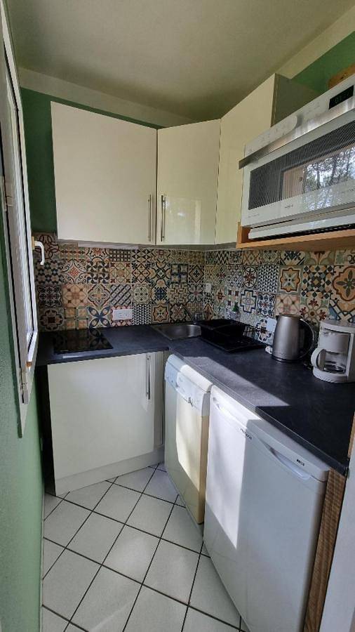 Location de vacances pour 4 personnes, avec piscine ainsi que terrasse et vue dans Golf Saint-Laurent - 4