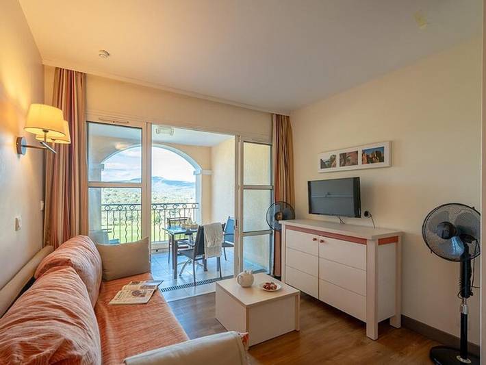 Camping pour 4 personnes, animaux acceptés dans Massif de l'Esterel - 2