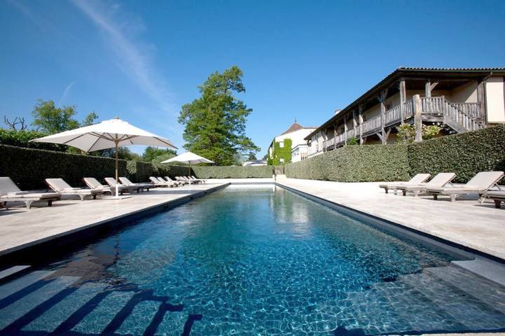 Hôtel pour 4 personnes, avec jacuzzi et sauna ainsi que piscine et jardin à Martillac - 3