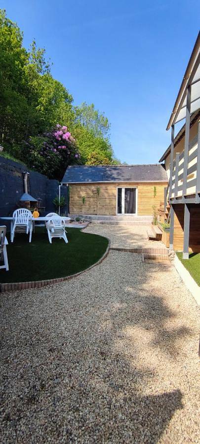 Gîte pour 6 personnes, avec jardin et vue, animaux acceptés à Saint-Marcan - 2