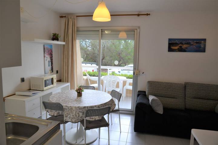 Ferienwohnung für 2 Personen, mit Garten und Meerblick sowie Pool, mit Haustier an der Costa Brava - 4