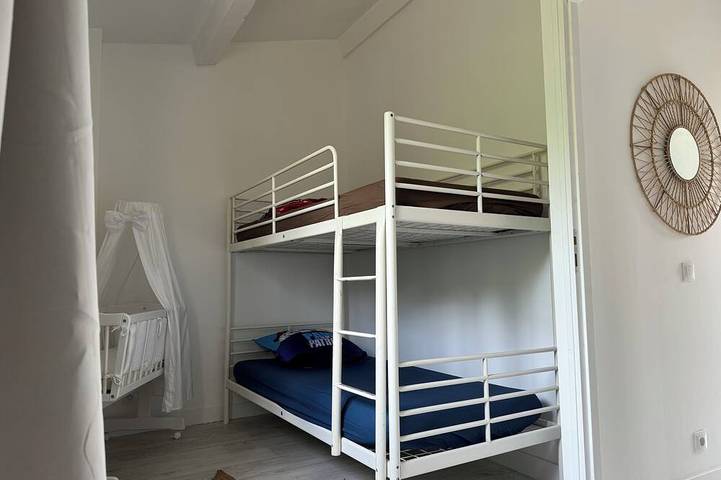 Location de vacances pour 6 personnes, animaux acceptés à Besse-sur-Issole - 3