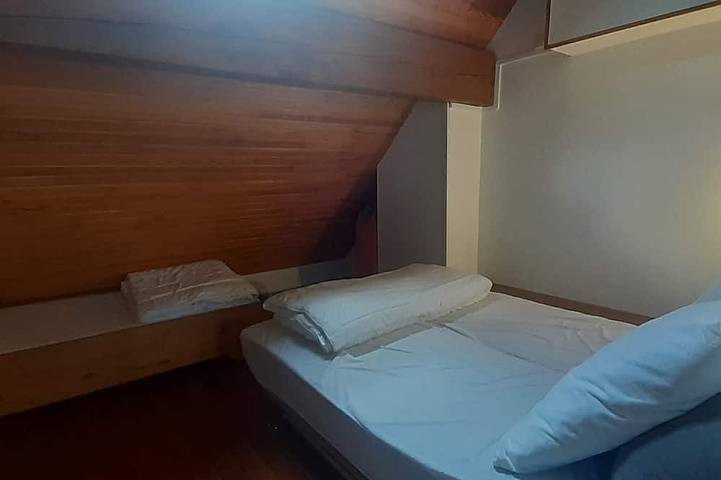 Appartement entier, Triplex plein sud ,pla d'adet,  pieds des pistes,  balcon in Saint-Lary-Soulan, Parc national des Pyrénées