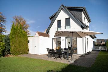 Ferienhaus für 6 Personen, mit Terrasse und Garten, kinderfreundlich in Burg auf Fehmarn