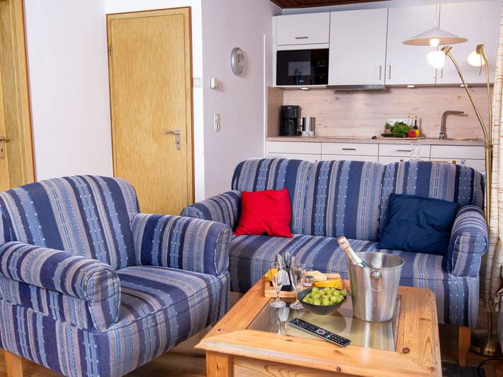 Ferienhaus für 2 Personen, mit Terrasse und Garten in Norden und Umgebung - 2