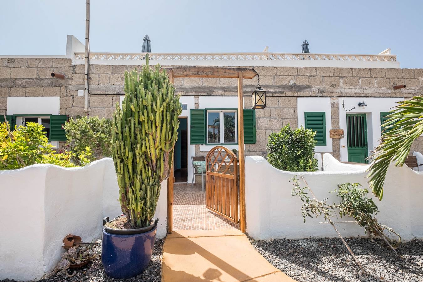 Traditionelles Ferienhaus "Casa Drago" in Alcalá mit Meerzugang, Terrasse und Garten in Playa la Jaquita, Guía de Isora