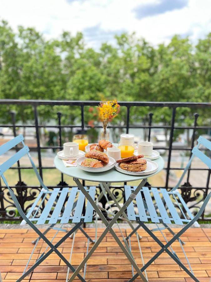 Ferienwohnung für 3 Personen, mit Balkon und Seeblick in Paris - 2