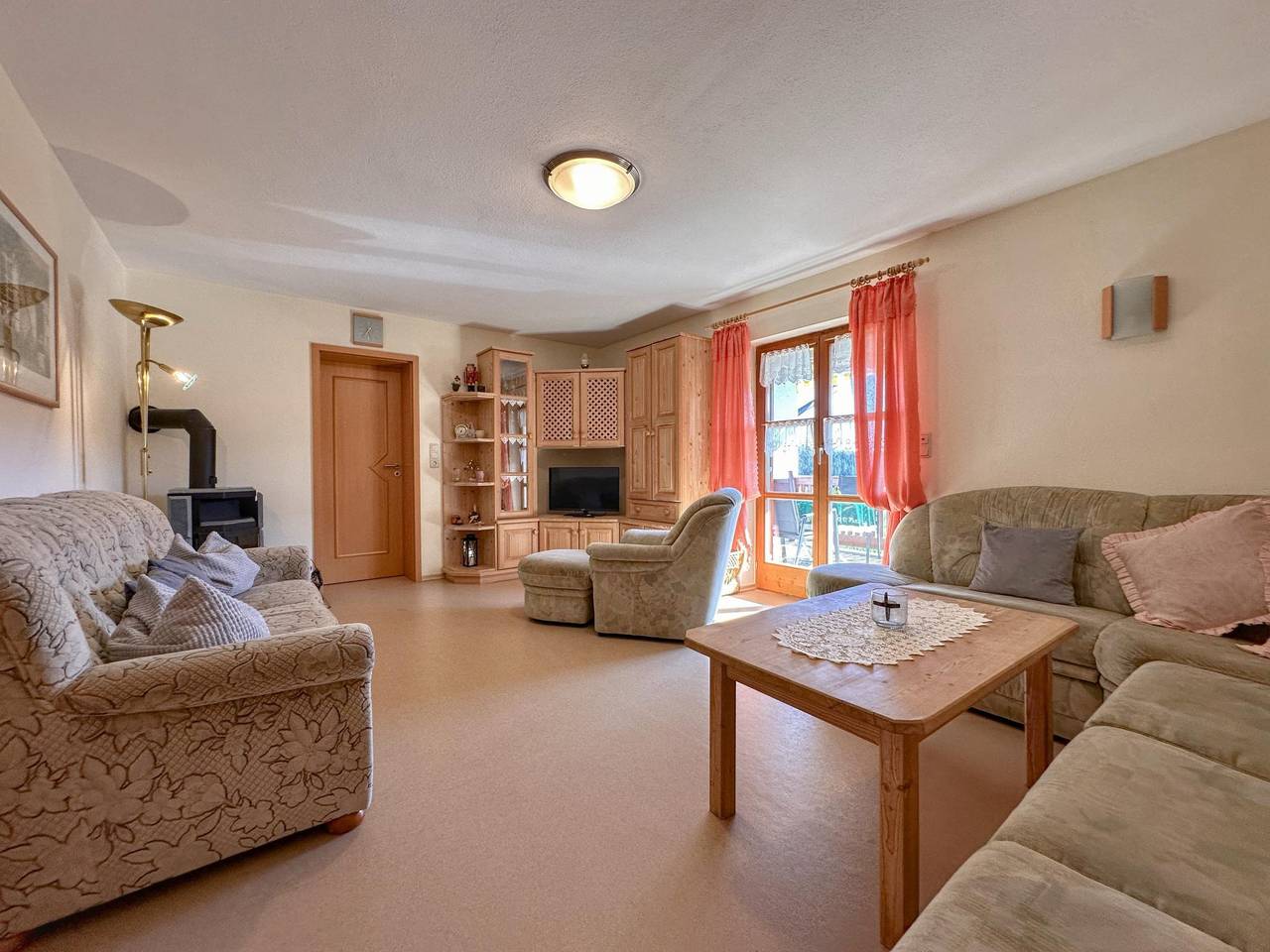 Ganze Wohnung, Feienwohnung mit Balkon im Bayerischen Wald in Drachselsried, Ostbayern