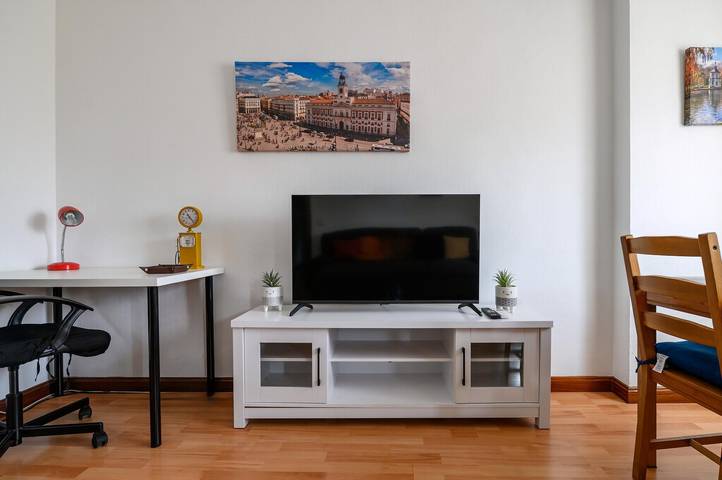 Apartamento entero, GuestReady- Luminoso piso en Madrid in Chamartín (Madrid), Madrid