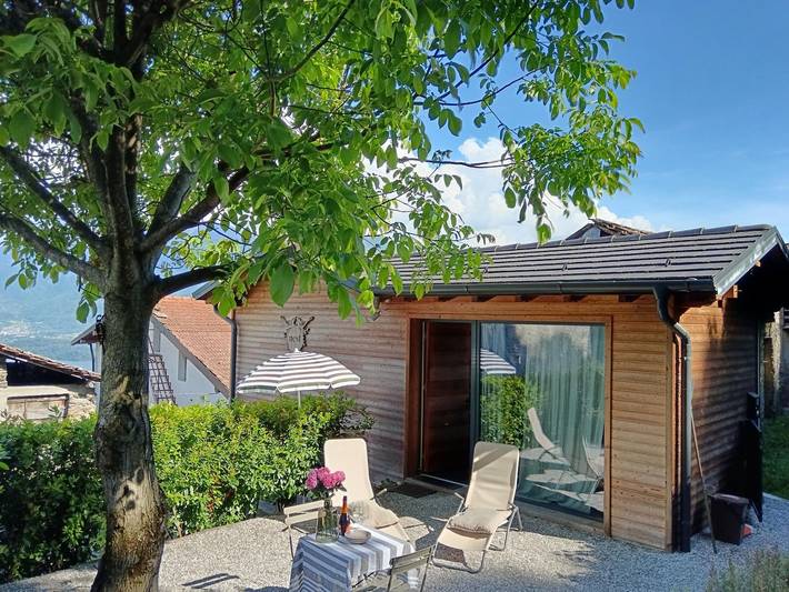 Chalet für 3 Personen, mit Terrasse und Garten sowie Seeblick und Ausblick am Comer See