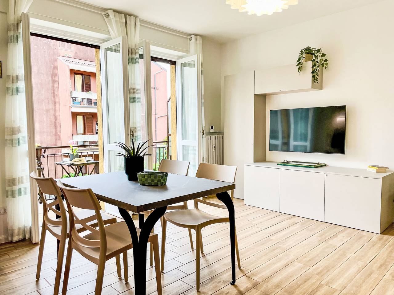 Appartamento intero, Casa di Edi in Dervio, Lago di Como