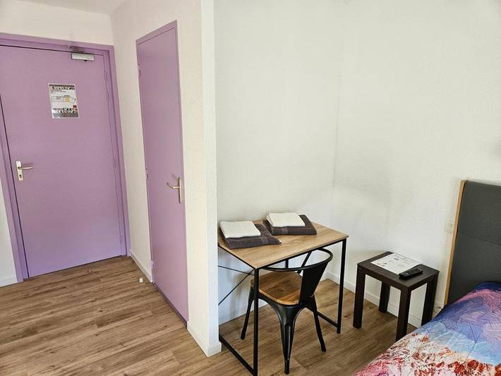 Hôtel pour 2 personnes, avec terrasse et vue dans Porta - 4