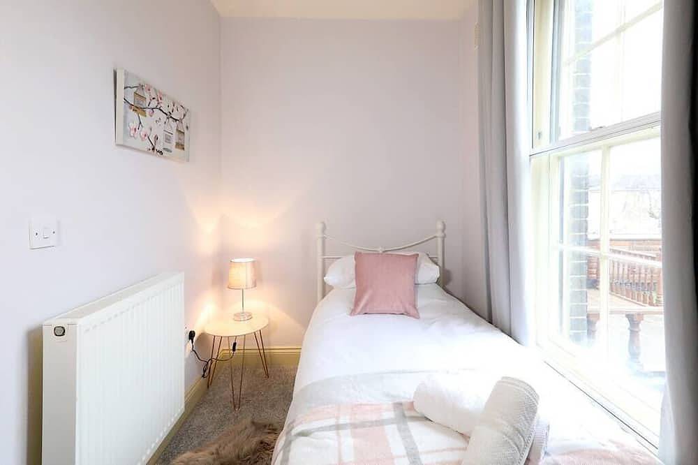 4Br Elegant Stay | Golden Triangle | Parking in Norwich, Norfolk
