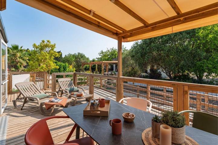 Camping für 4 Personen, mit Pool und Terrasse sowie Garten, mit Haustier in Frejus - 2