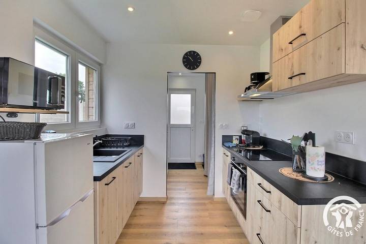 Gîte pour 4 personnes, avec Terrasse et Jardin à Plourivo - 2