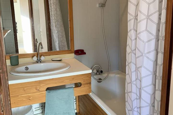 Appartement entier, Agréable appartement 6 pers. à Vars face aux pistes in Vars, Région de Briançon