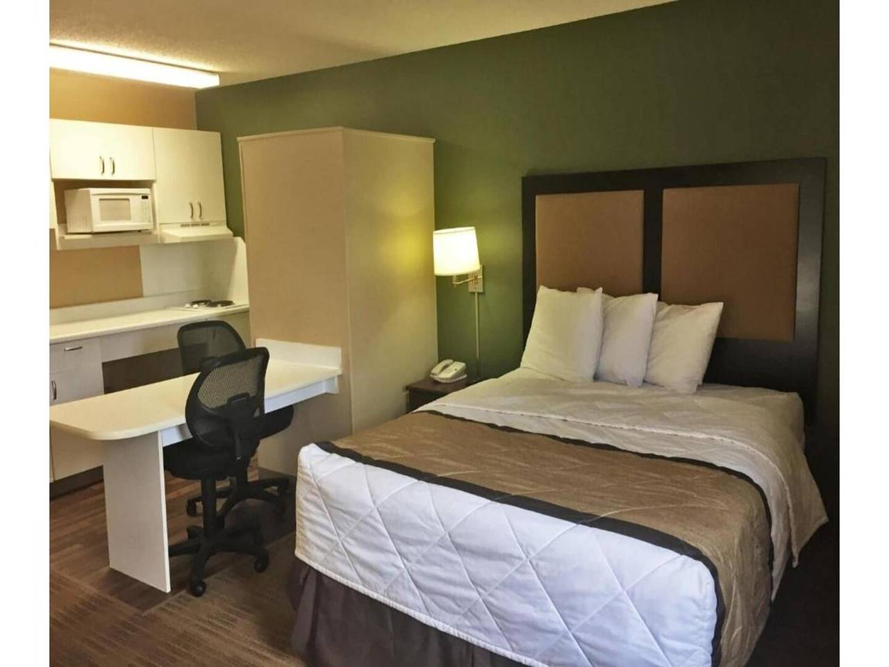 Appartamento intero, 1 Letto Matrimoniale | Non Fumatori, Cucina in Lago Ontario