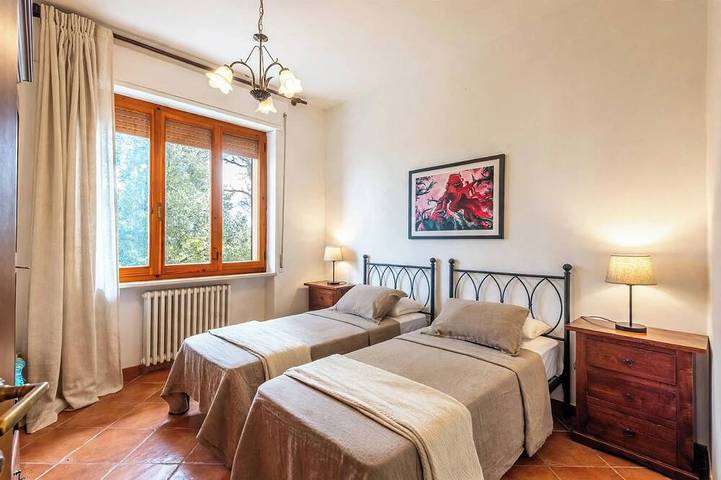 Villa con vista panoramica in Chiusdino, Siena e dintorni