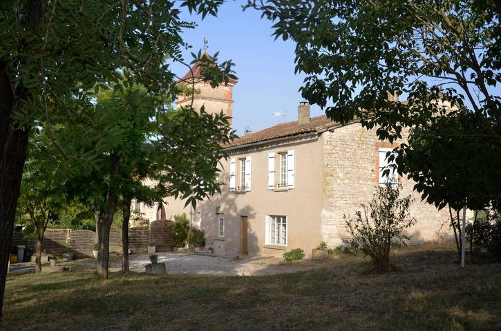 Location de vacances pour 6 personnes, avec Terrasse à Bernac