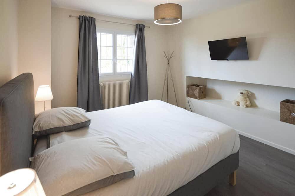 Preciosa casa en La Gaude con cocina in La Gaude, Region de Cannes