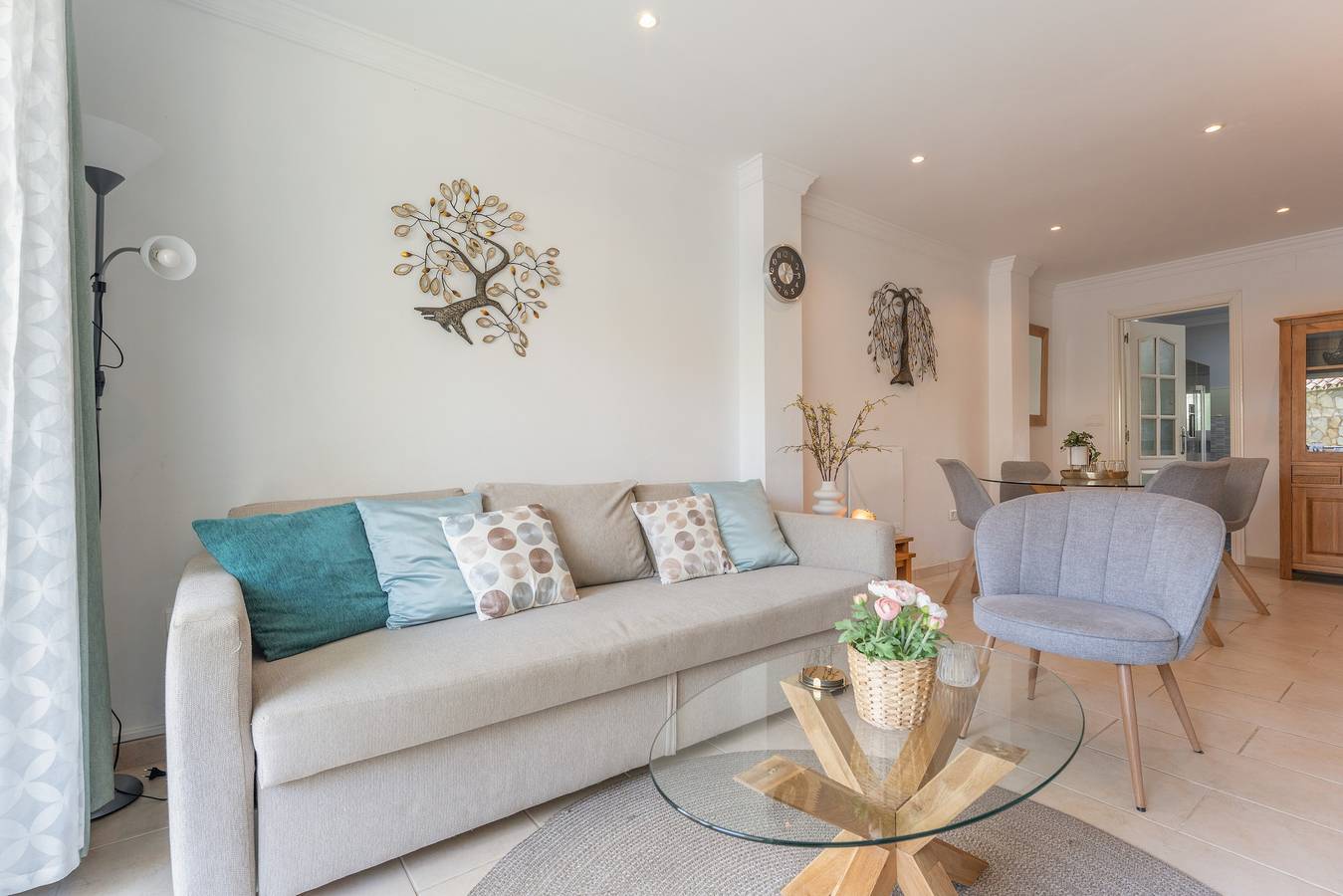 Appartement entier, Appartement Casa Reus avec piscine extérieure et jardin pour 4 personnes in La Capellania, Benalmádena