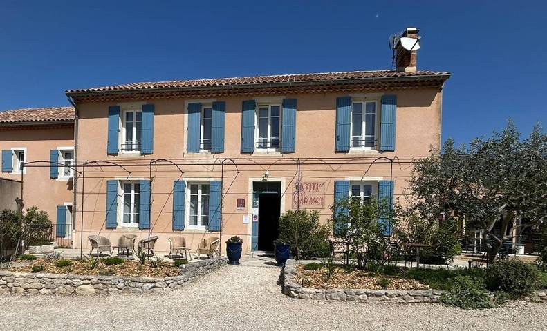 Hôtel pour 2 personnes, avec jardin et piscine