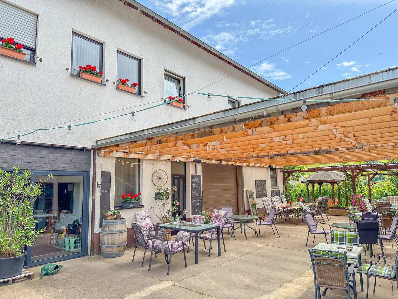 Geheel appartement, Logeer bij de wijboer direkt aan de moezel in Trittenheim, Moseleifel