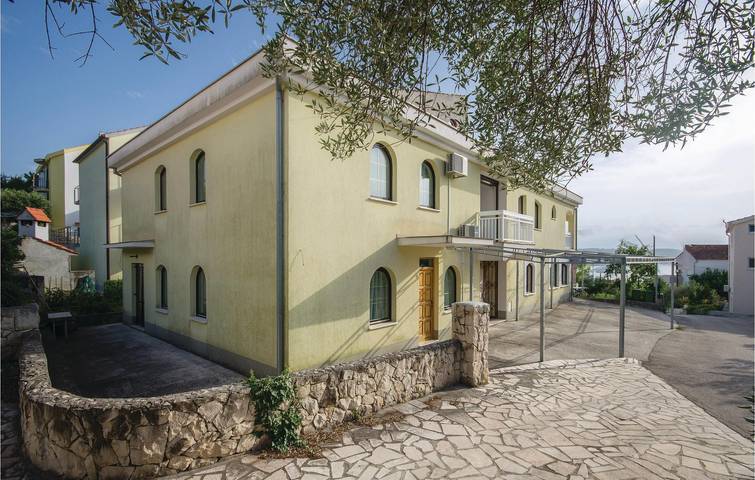Apartament wakacyjny dla 3 osób, z taras w Okrug Gornji