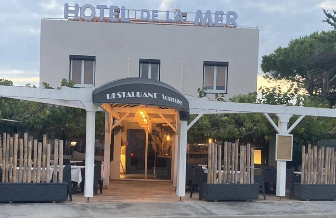 Hôtel de la Mer - Barcarès, à 100 m de la plage in Le Barcarès, Côte d'Améthyste