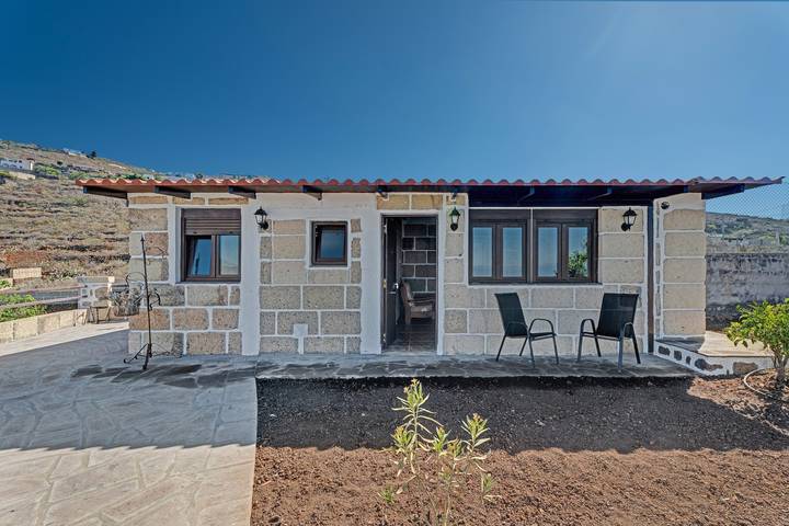 Villa pour 2 personnes, avec jardin à Arona - 3