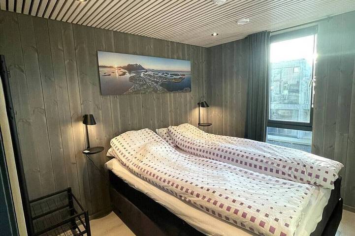 Ganze Wohnung, Rorbuleilighet i toppetasjen i Henningsvær in Henningsvær, Vågan