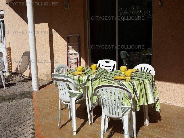 Location de vacances pour 4 personnes, avec terrasse, animaux acceptés à Collioure