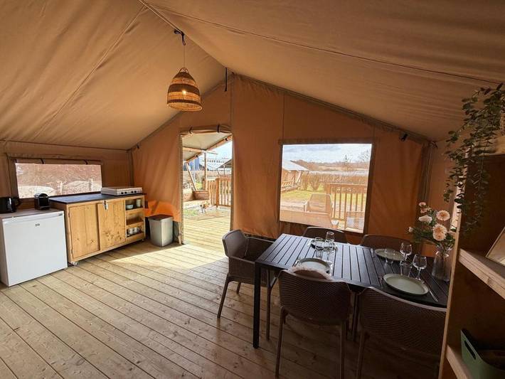 Camping für 5 Personen, mit Ausblick und Pool sowie Terrasse, mit Haustier in Dänemark - 3