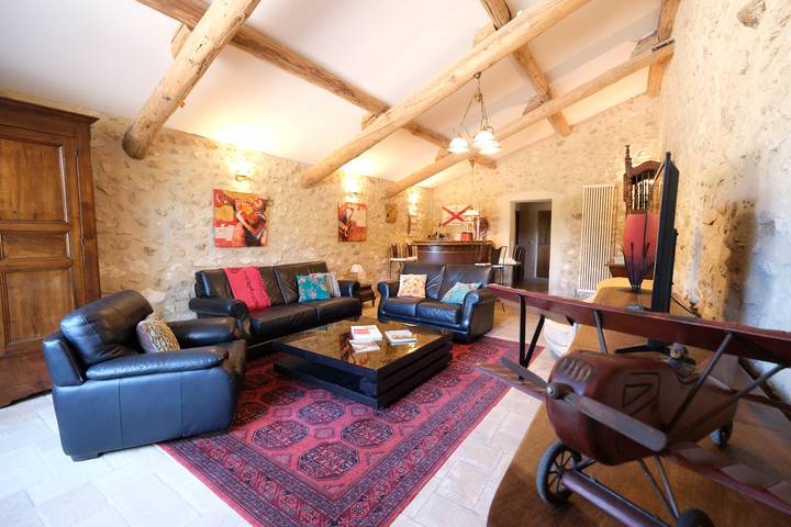 Maison de vacances pour 14 personnes, avec terrasse et jardin, animaux acceptés dans les Bouches-du-Rhône - 2