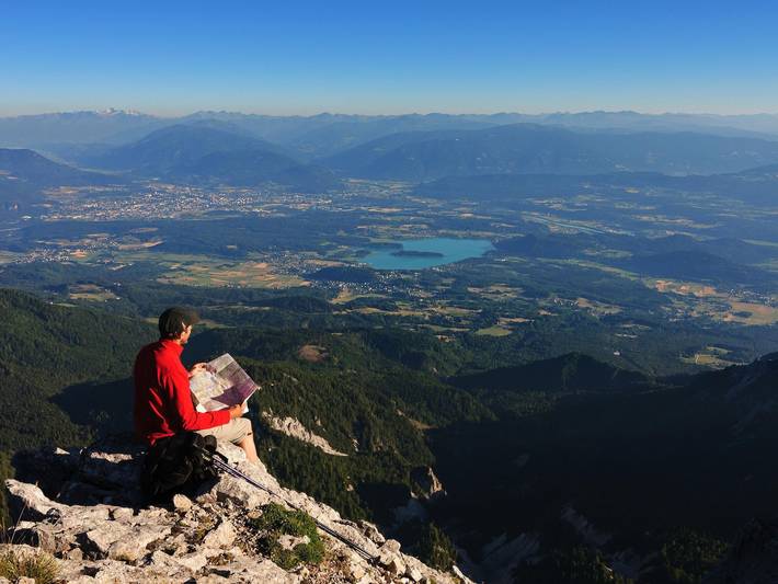 Ferienwohnung für 4 Personen, mit Seeblick und Balkon, kinderfreundlich am Ossiacher See